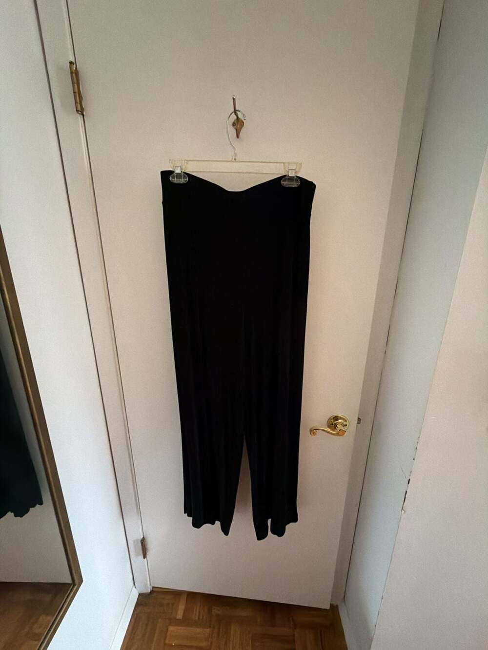 West End Petite Black Velvet Wide Leg Elastic Waist Pants Size PL